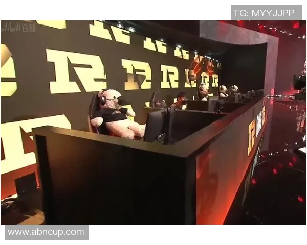DOTA2热议RNG战队速度之争引发玩家热烈讨论与不同观点碰撞 DOTA2热议RNG战队速度之争引发玩家热烈讨论与不同观点碰撞